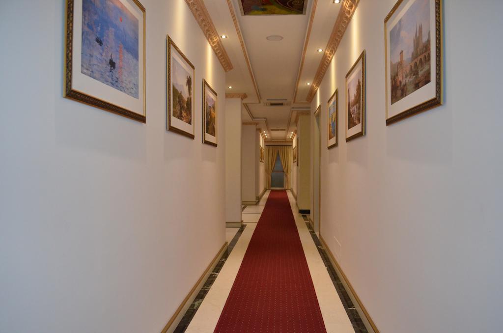 Hotel Mustang Vasqarr Dış mekan fotoğraf