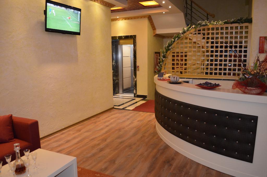 Hotel Mustang Vasqarr Dış mekan fotoğraf