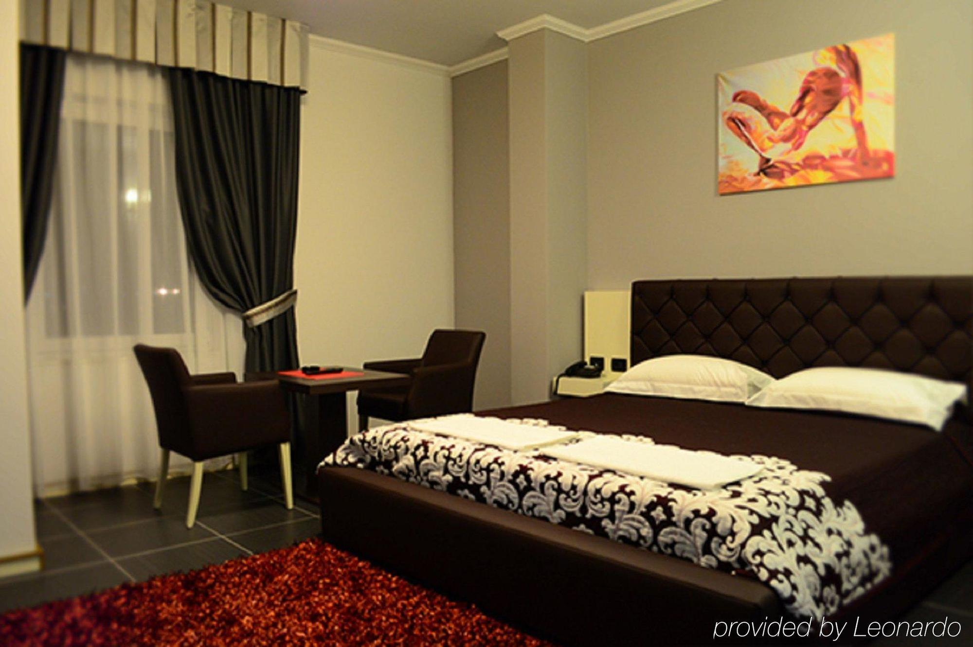 Hotel Mustang Vasqarr Dış mekan fotoğraf