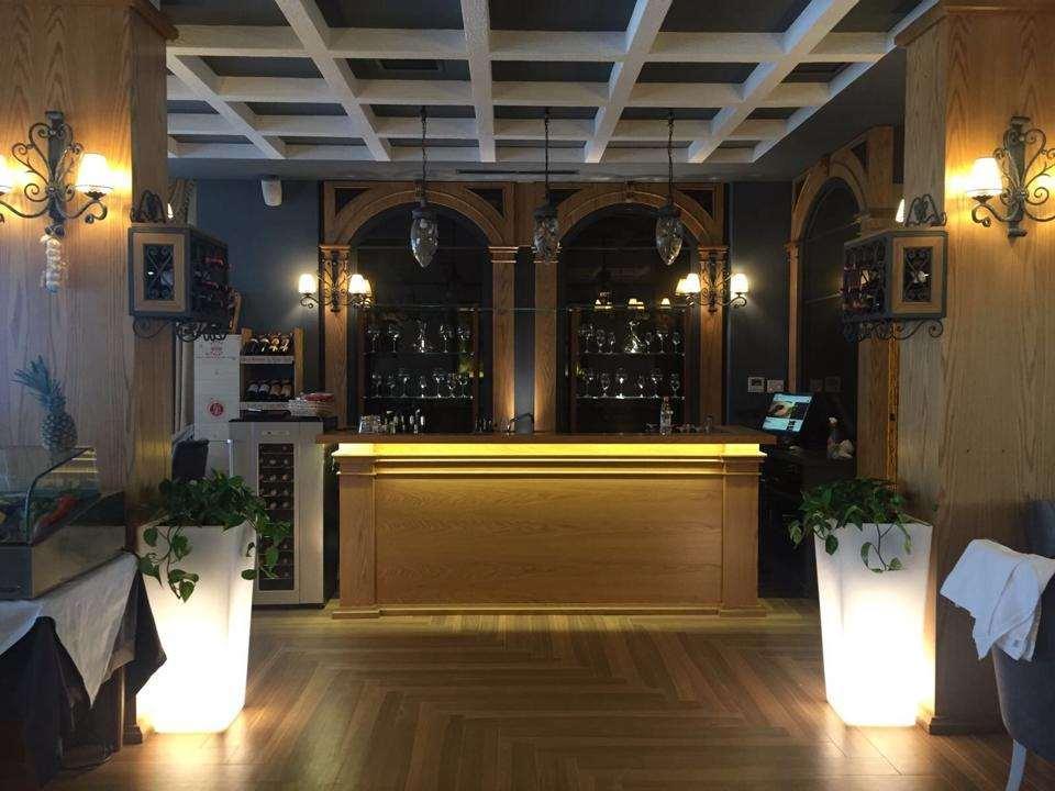 Hotel Mustang Vasqarr Restoran fotoğraf